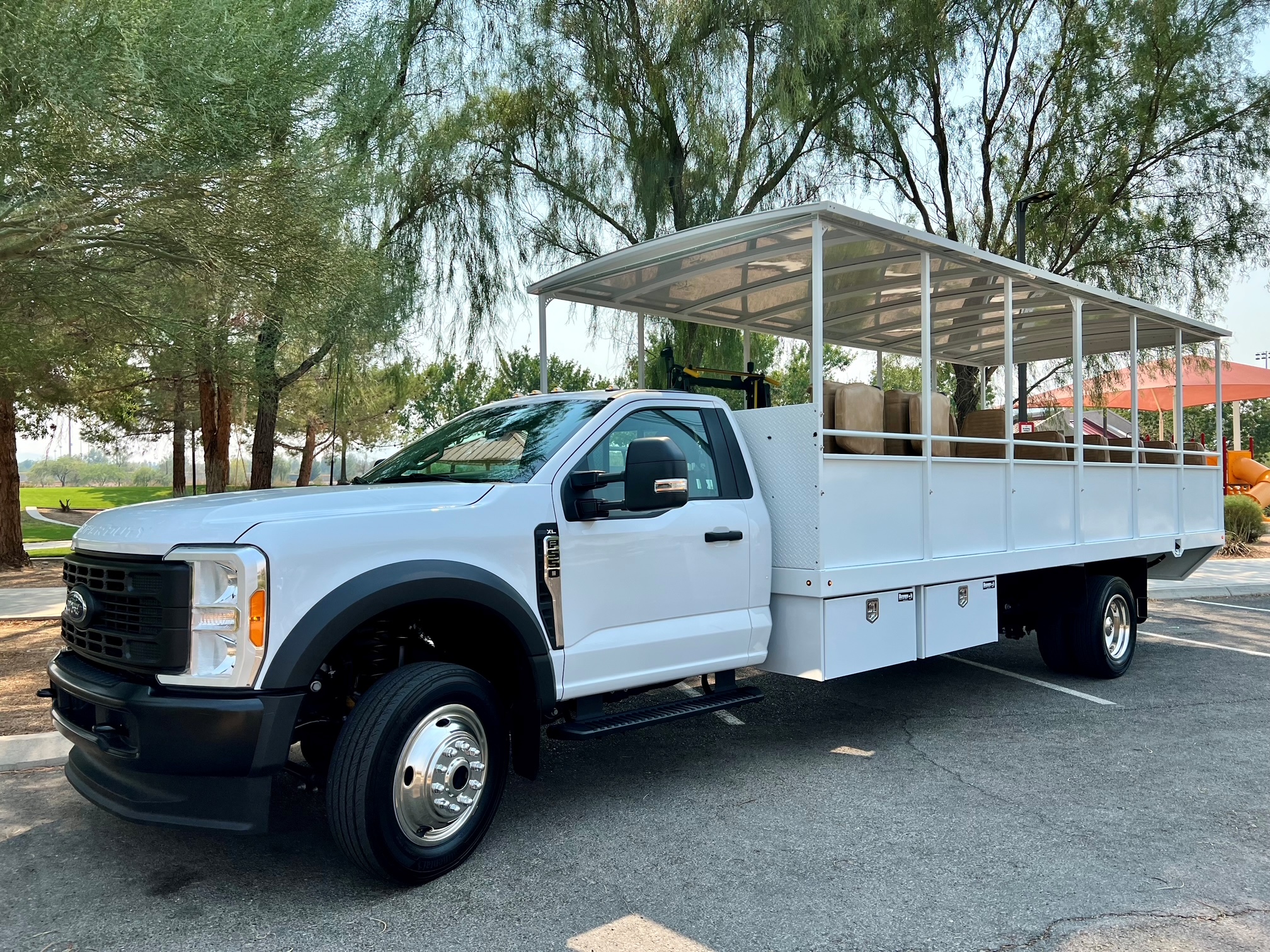 Round Top tram exterior view